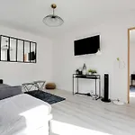 Authentic Apartment - 1Br 5P - La Villette