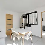 Authentic Apartment - 1Br 5P - La Villette